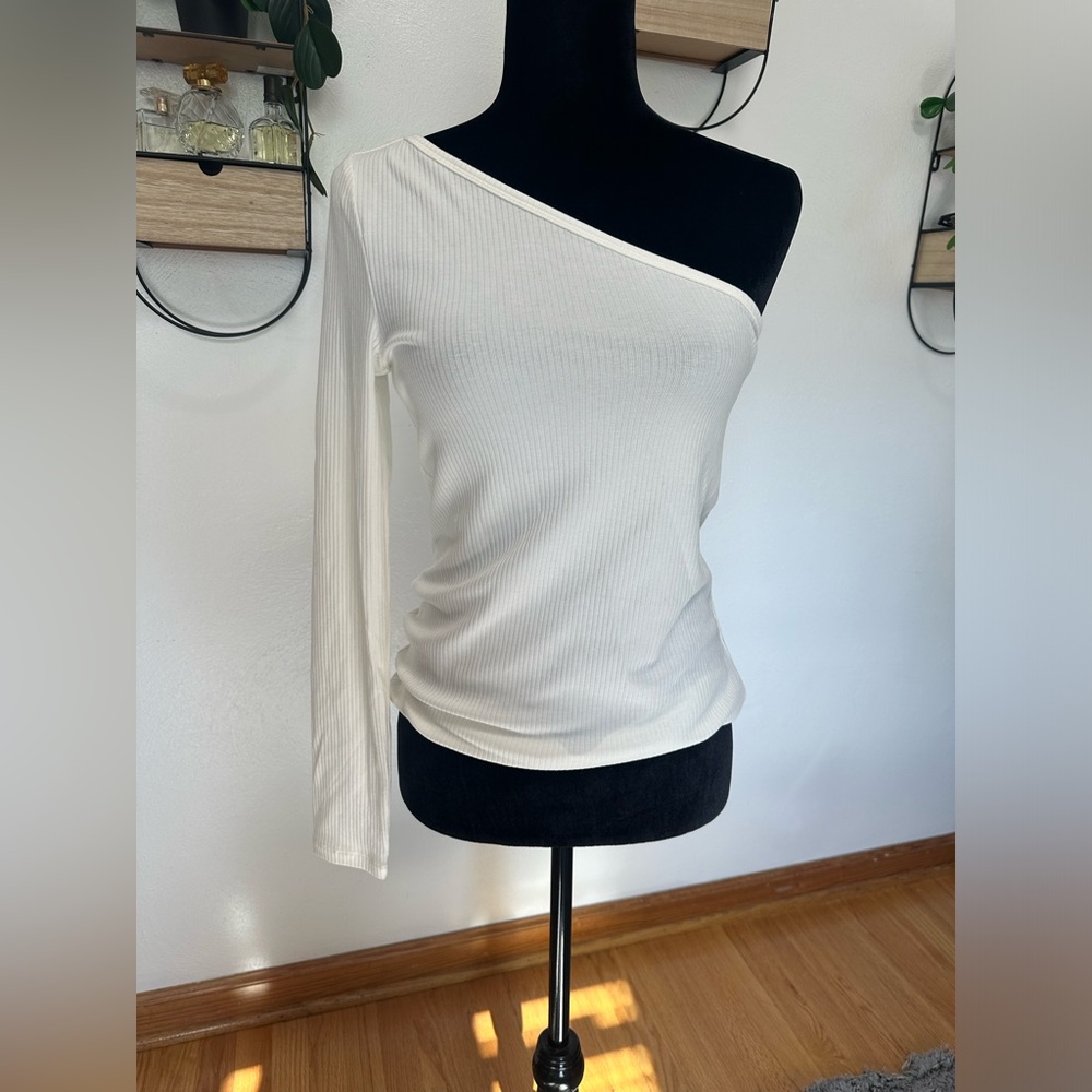 White off the Shoulder top